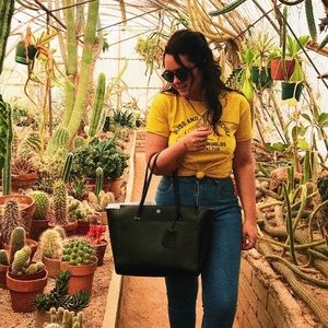 Meet your Posher, Kendra